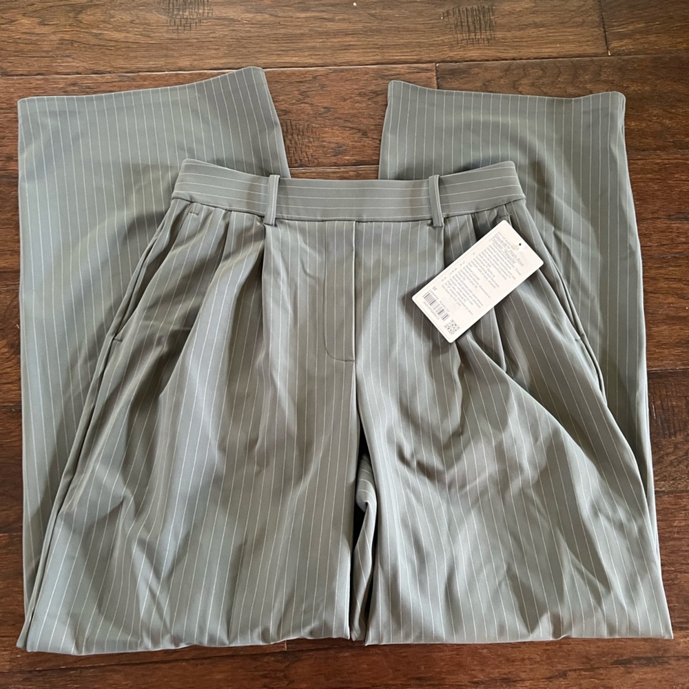NWT Lululemon Daydrift High-Rise Trouser *Regular size M Palm Deco